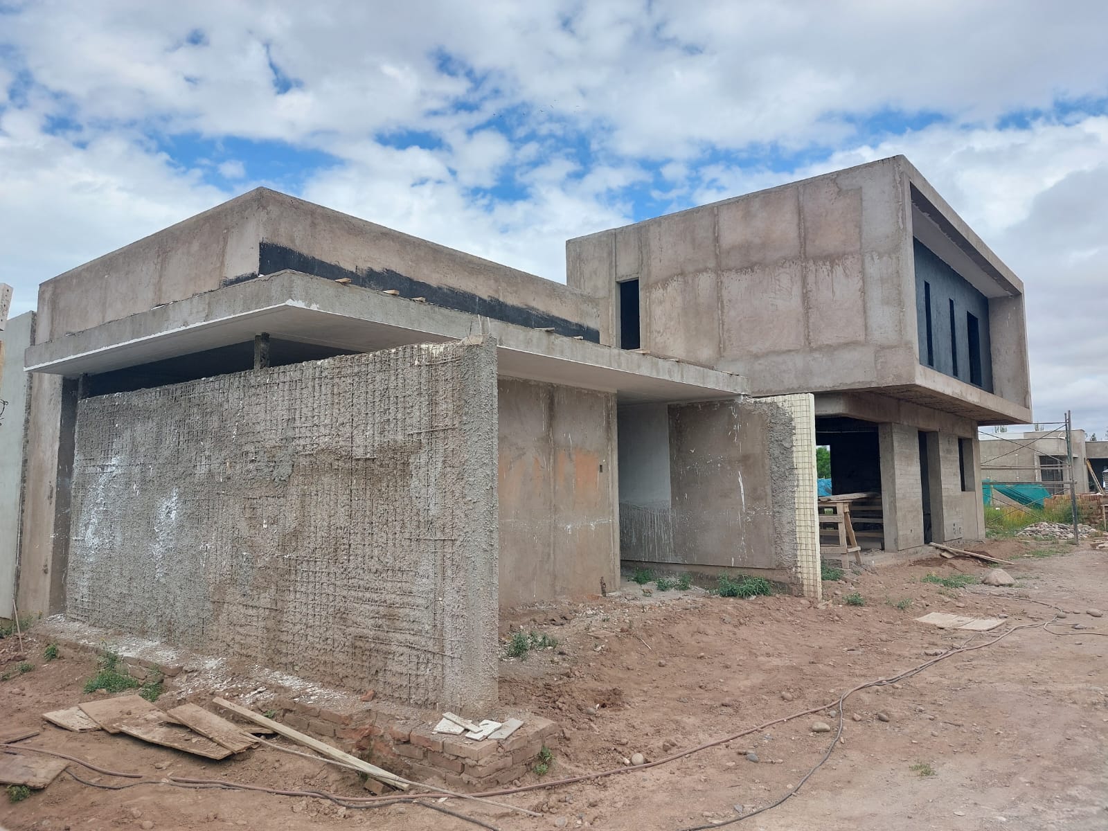 Vista exterior de la obra de Casa ALBA